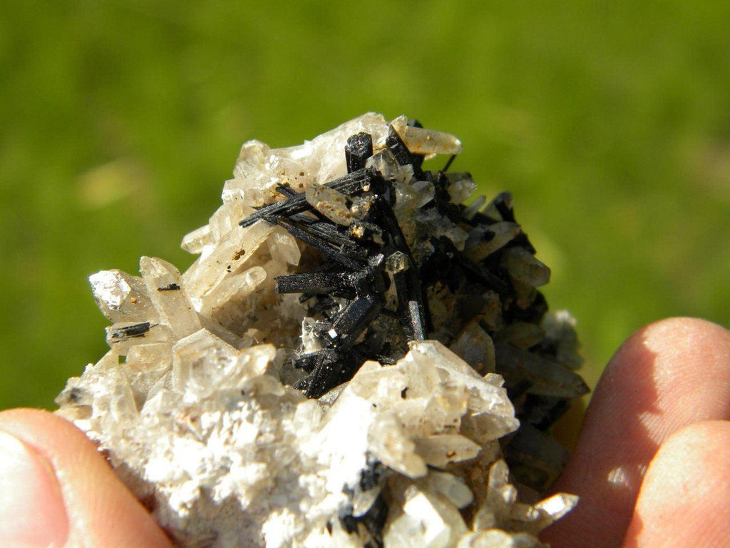 Intricate CLEAR QUARTZ & Black TOURMALINE Cluster* Hippie Magic Reiki New age - Earth Family Crystals