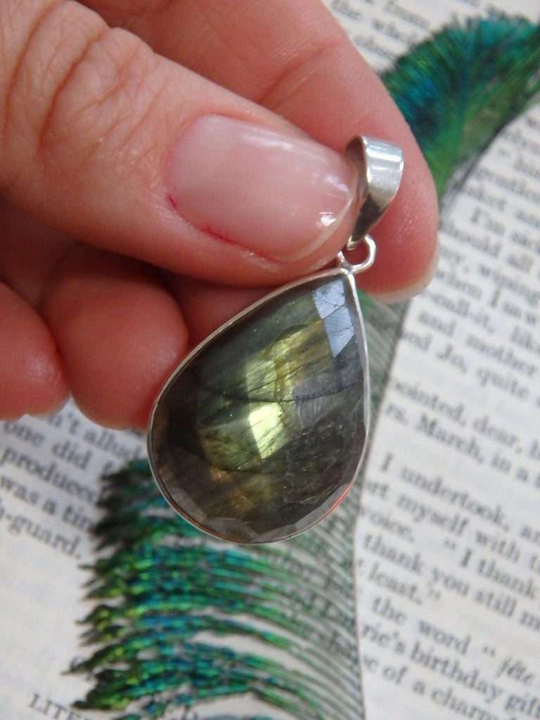 Faceted Golden Green Labradorite Gemstone Pendant In Sterling Silver (Includes Silver Chain) - Earth Family Crystals