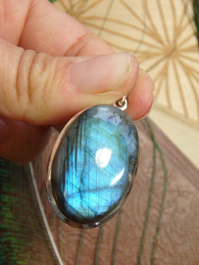 Amazing Flash Labradorite Gemstone Pendant In Sterling Silver (Includes Silver Chain) 8 - Earth Family Crystals