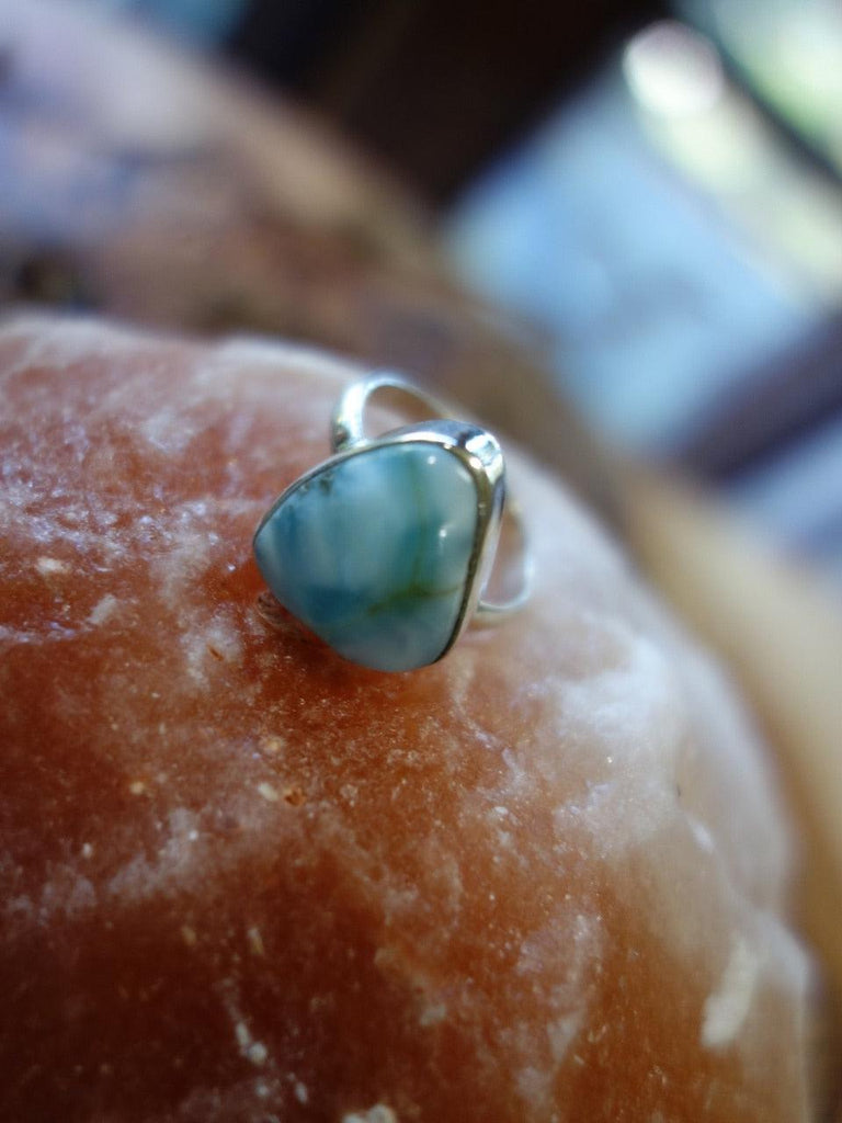 Soothing Ocean Blue Larimar Free Form Ring In Sterling Silver (Size  8) - Earth Family Crystals