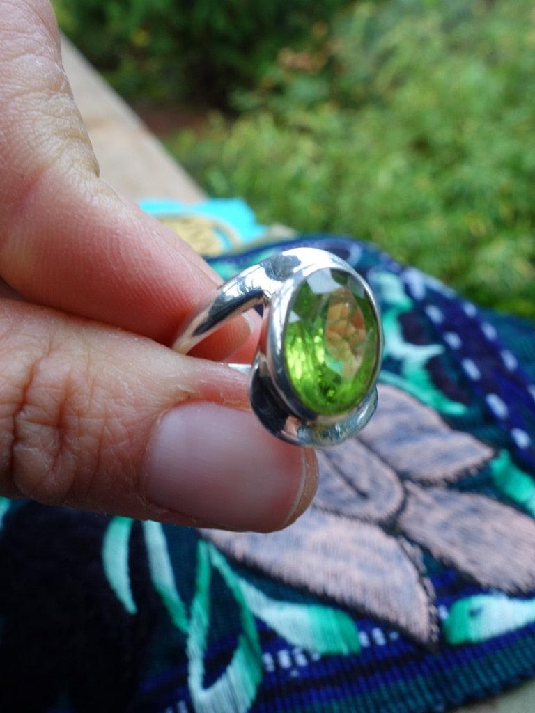 Incredible & Vibrant Green Faceted Arizona Peridot Ring In Sterling Silver (Size 9) - Earth Family Crystals