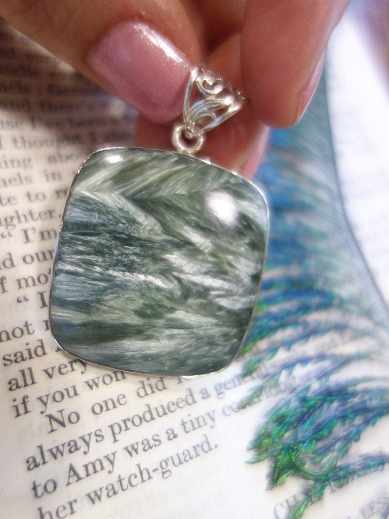 Curious Silver Angel Wings Large Seraphinite Pendant In Sterling Silver (Includes Silver Chain) - Earth Family Crystals