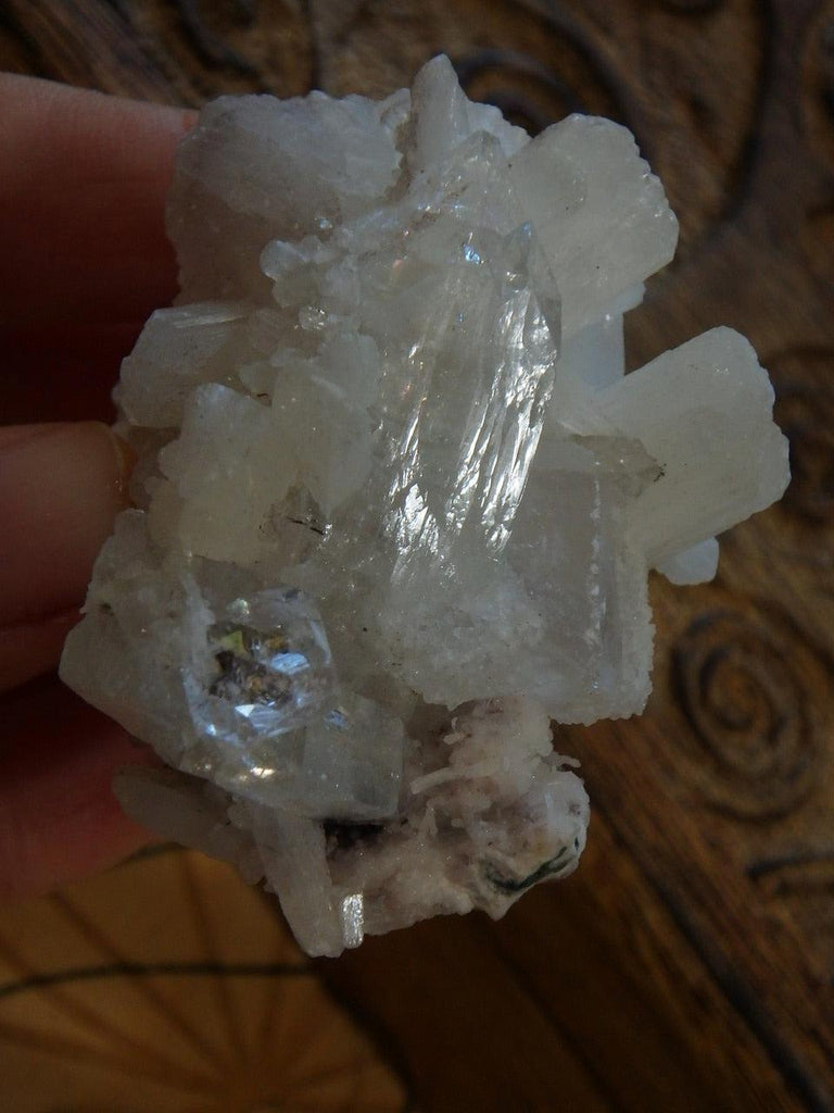 Stunning Combo! Heulandite, Stilbite & Clear Apophyllite Cluster From India - Earth Family Crystals