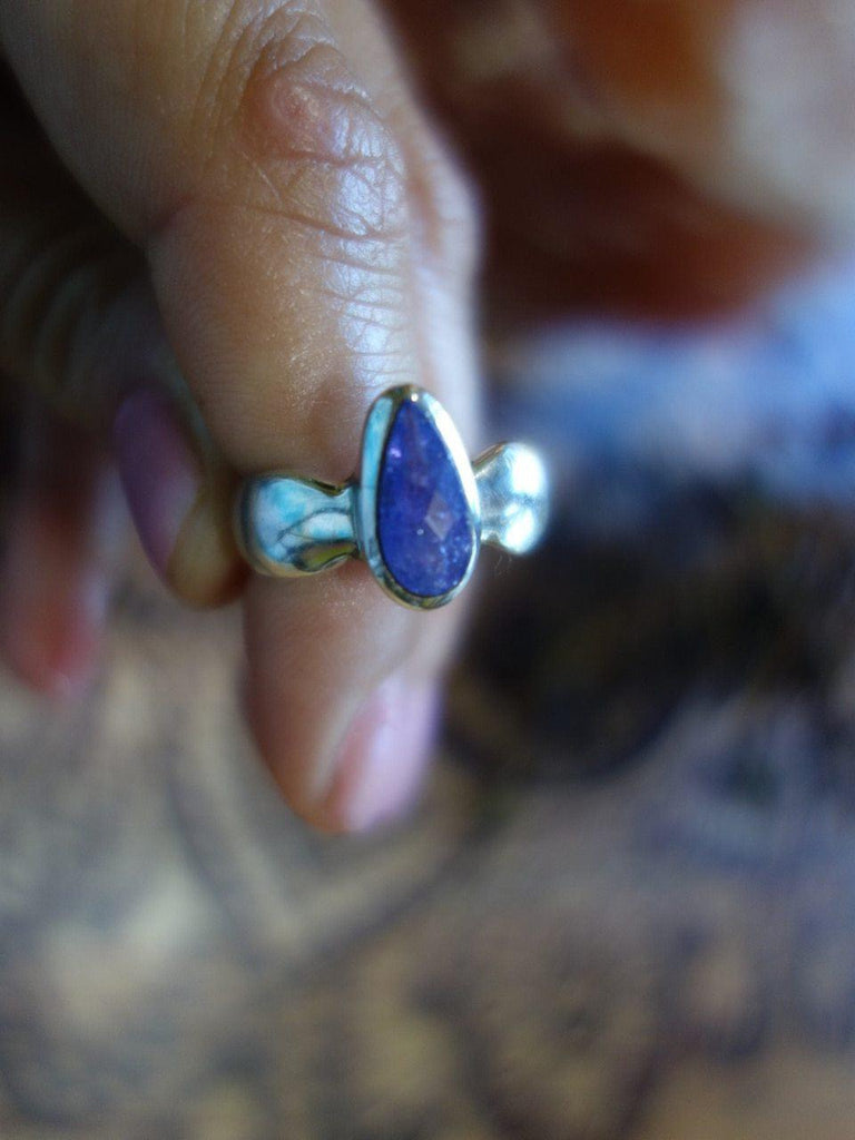 Divine Faceted Tanzanite Ring In Sterling Silver (Size 8.5) - Earth Family Crystals