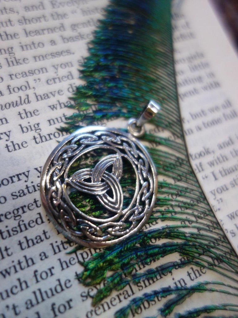 Lovely Celtic Design Triquetra Sterling Silver Pendant - Earth Family Crystals