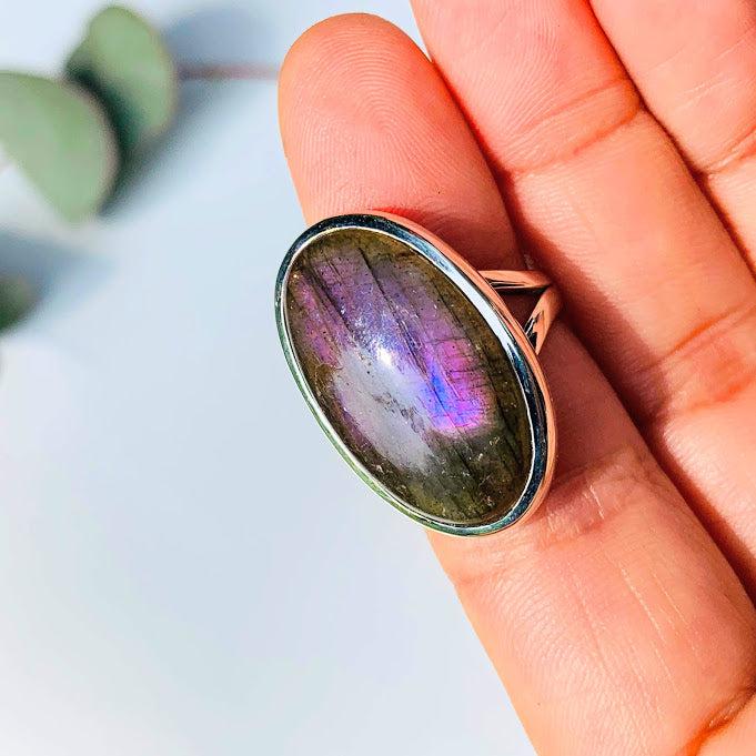 Moving Purple Flashes Labradorite Ring in Sterling Silver (Size 7.5) - Earth Family Crystals